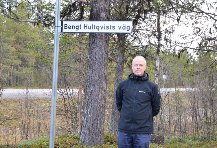 IRF-forskaren Mats Holmström skrev motionen, som antogs av kommunfullmäktige, om att namnge vägen till Bengt Hultqvists väg. Foto: Annelie Klint Nilsson, IRF